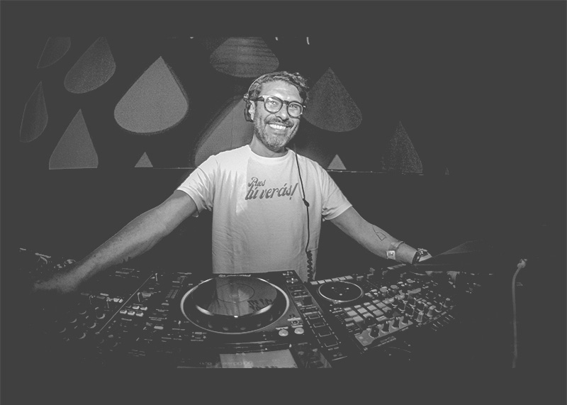 RadioKerman-1-Tardeo